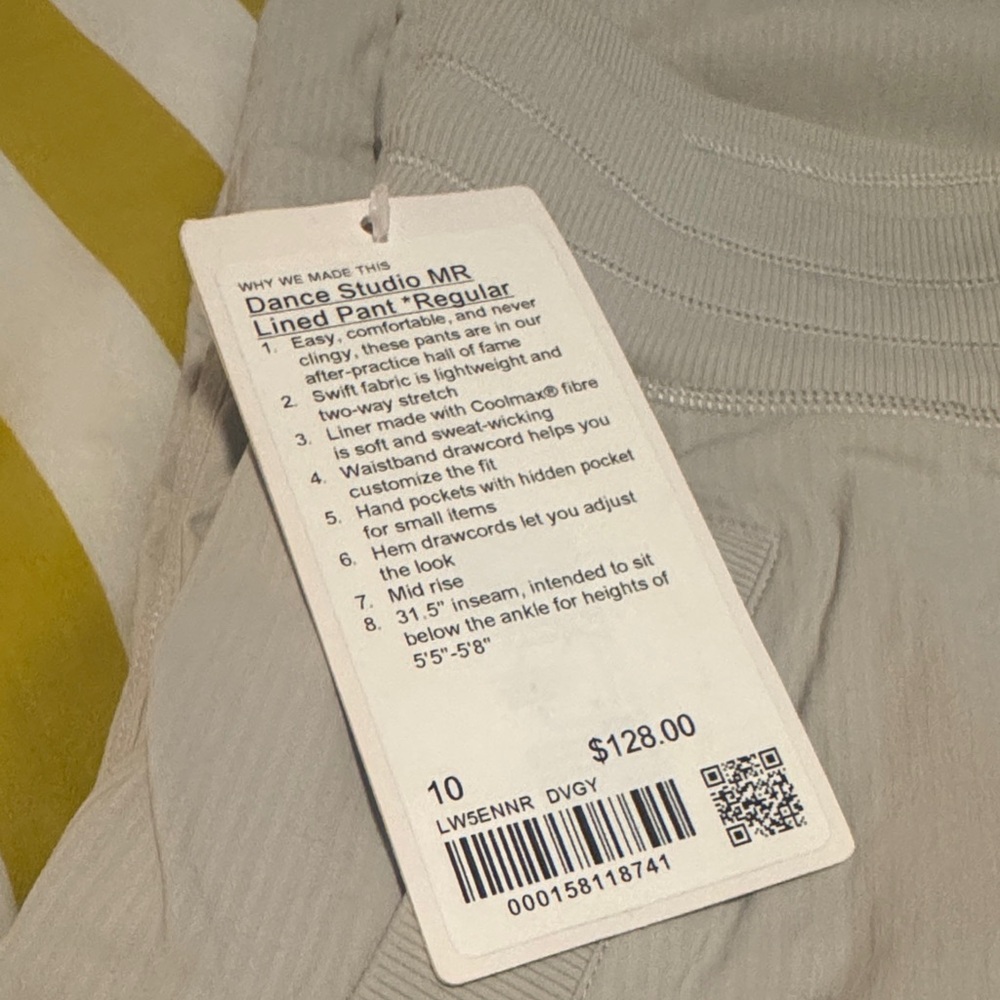 NWT Lululemon Dance Studio Mid-Rise Pant - Picture 8 of 8